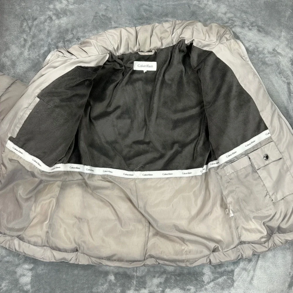 Calvin Klein Womens Puffer Jacket Taupe Gray Fleece Lined Quilted CWJ05100 M